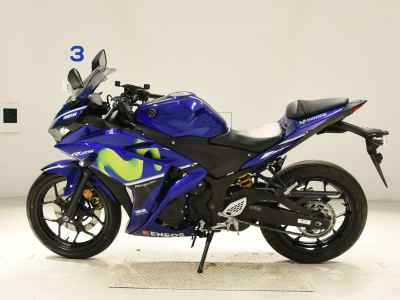 Yamaha YZF-R25 2017