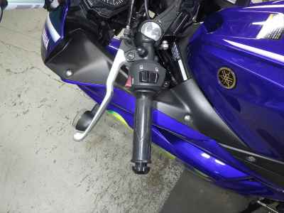 Yamaha YZF-R25 2017