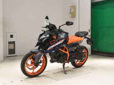 KTM 390 Duke 2024