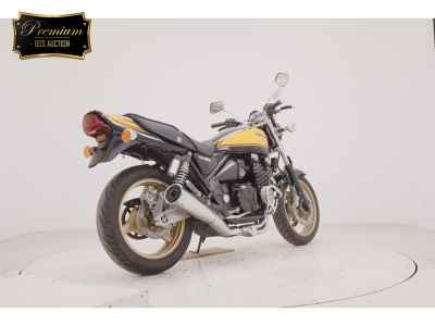 Kawasaki Zephyr 400 2006