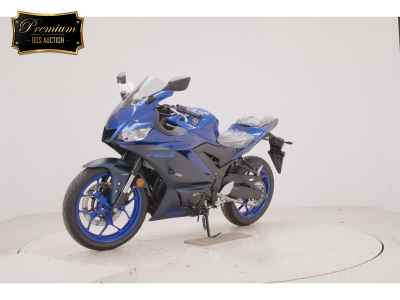 Yamaha YZF-R3 2025