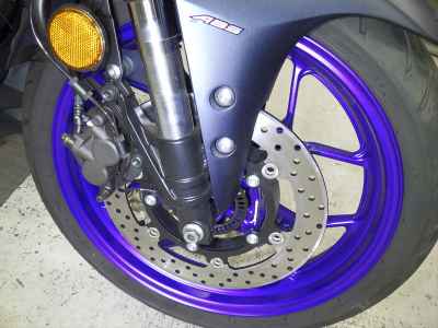 Yamaha YZF-R3 2025