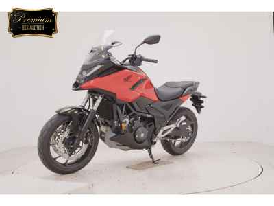 Honda NC750X DCT 2025