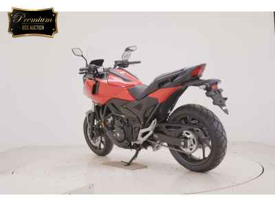 Honda NC750X DCT 2025
