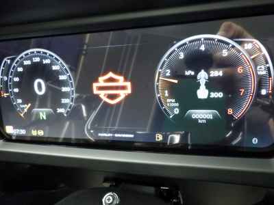 Harley-Davidson Road Glide FLTRX1920 2025