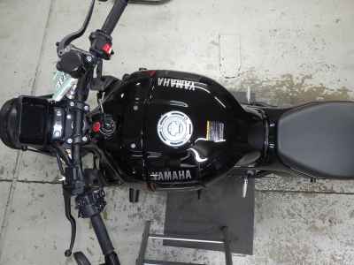 Yamaha XSR900 2025