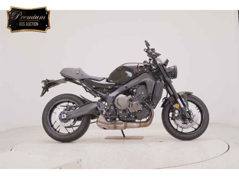 Yamaha XSR900 2025