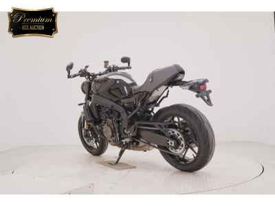 Yamaha XSR900 2025