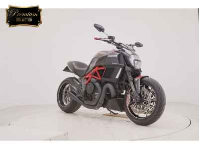 Ducati Diavel Carbon 2016