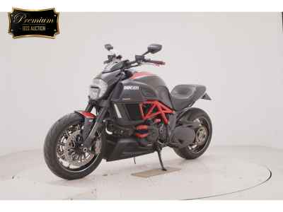 Ducati Diavel Carbon 2016