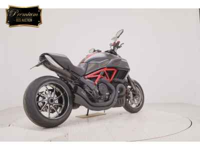 Ducati Diavel Carbon 2016