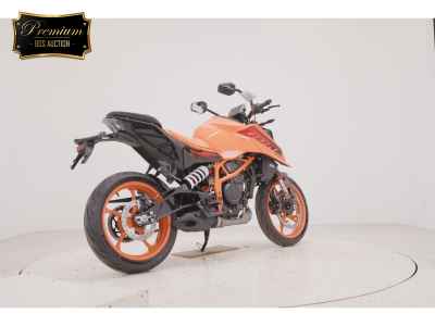 KTM 390 Duke 2025