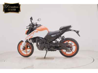 KTM 250 Duke 2024