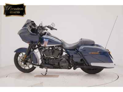 Harley-Davidson Softail FXDRS1870 2020