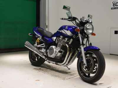 Yamaha XJR1300 2016
