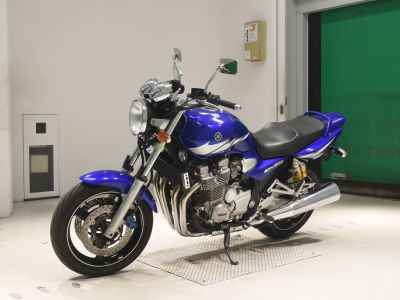 Yamaha XJR1300 2016