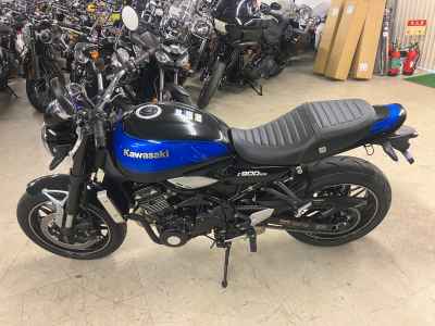 Kawasaki Z900RS 2025