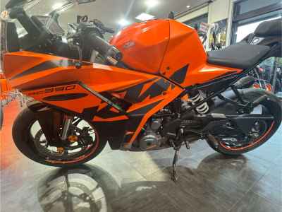 KTM RC 390 2022