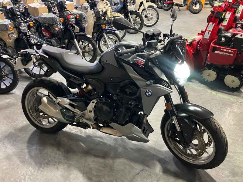 BMW F900R 2021