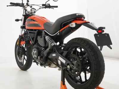 Ducati Scrambler Sixty2 2018