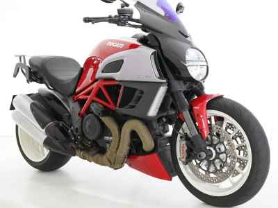 Ducati Diavel Strada 2015