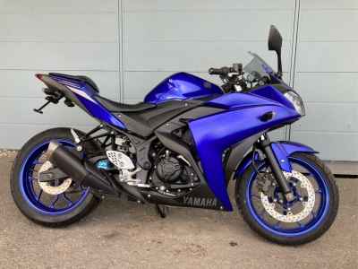 Yamaha YZF-R25 2016