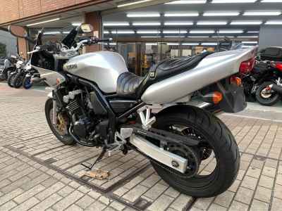 Yamaha FZ400 2008