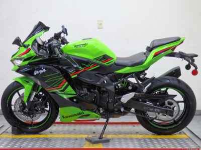 Kawasaki Ninja ZX-4RR 2023