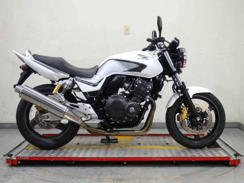 Honda CB400SF 2011