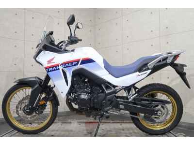 Honda Transalp 750 2023
