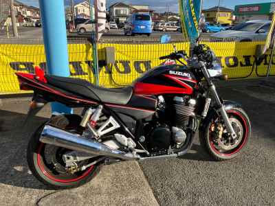 Suzuki GSX1400 2005