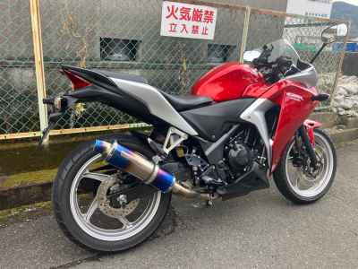 Honda CBR250R 2011