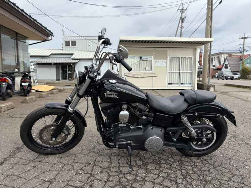 Harley-Davidson Street Bob FXDB1580 2017