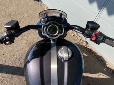 Triumph Rocket 3 R 2025