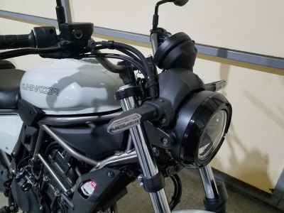 Kawasaki Eliminator 400 2023