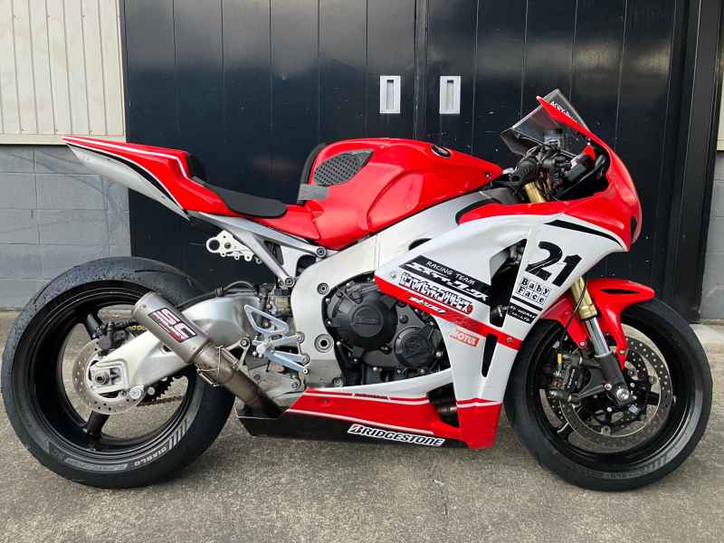 Honda CBR1000RR 2011