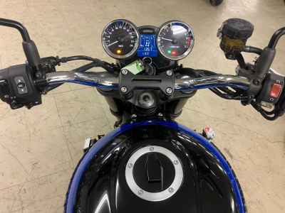 Kawasaki Z900RS 2025
