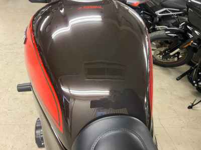 Kawasaki Z900RS 2022