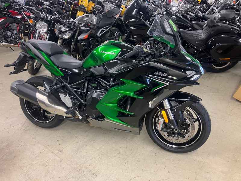 Kawasaki Ninja H2 SX 2024