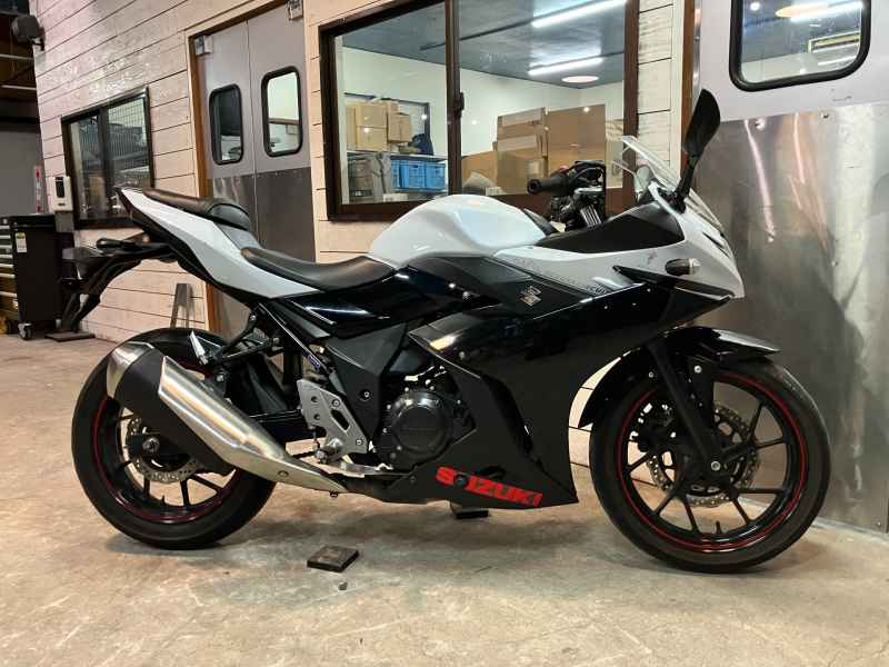Suzuki GSX250R
