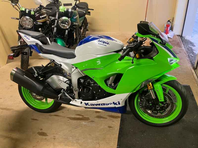Kawasaki Ninja ZX-6R 2024