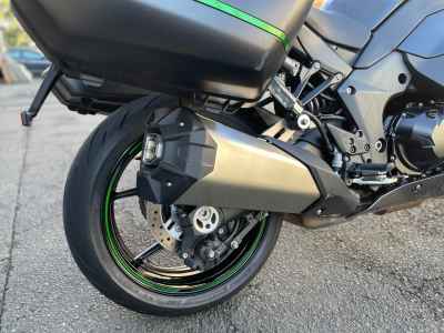 Kawasaki Ninja 1000SX 2023