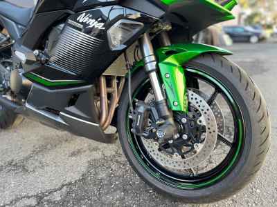 Kawasaki Ninja 1000SX 2023