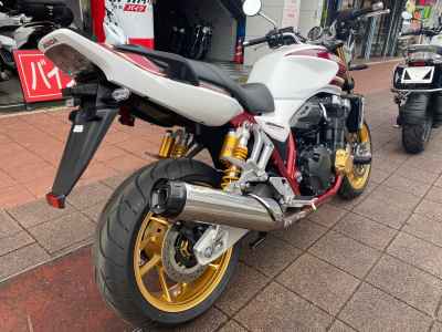 Honda CB1300SF 2023