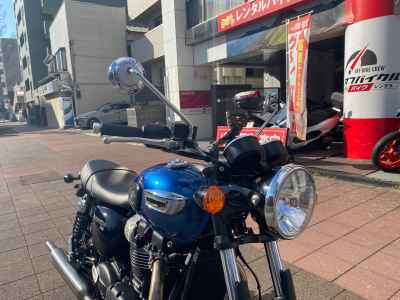 Triumph Bonneville T100 2023