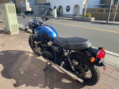 Triumph Bonneville T100 2023