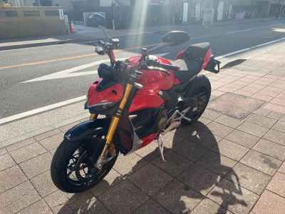 Ducati Streetfighter V4S 2023