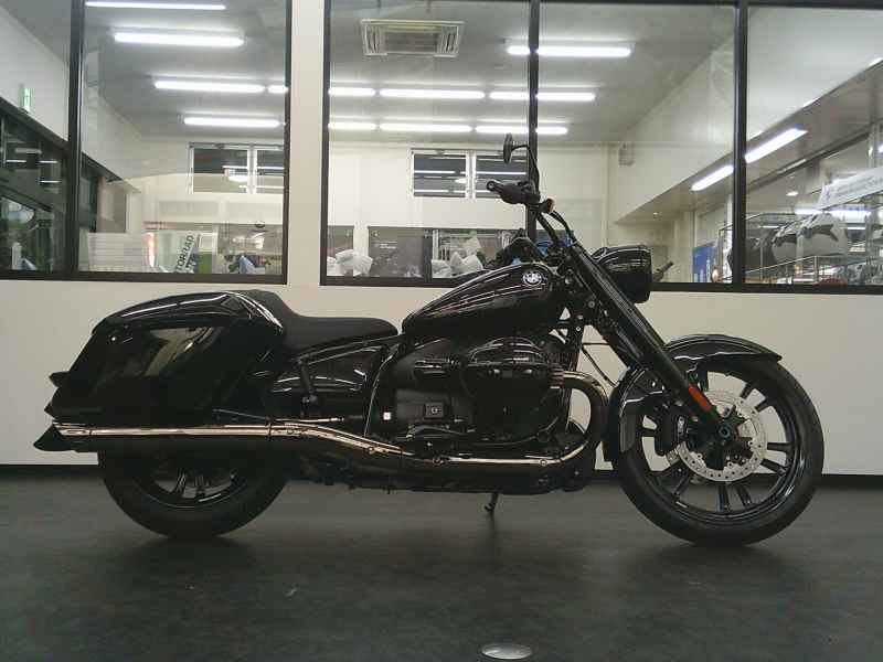 BMW R18 Roctane 2025