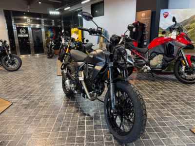 Ducati Scrambler Icon 2025