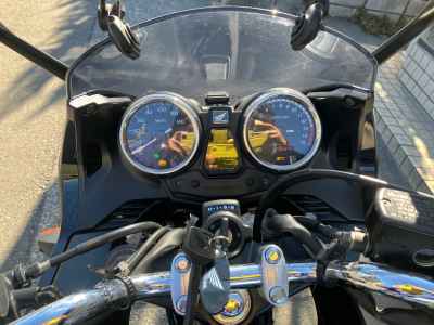 Honda CB400 Super Boldor 2022